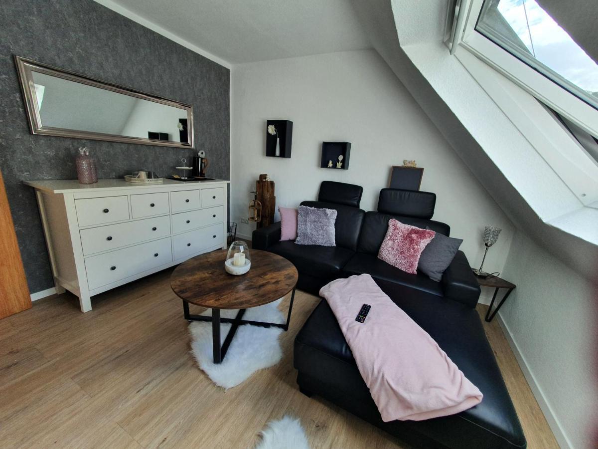 Gaestehaus Burgberg, Weinhaus Fries Kattenes Exteriör bild