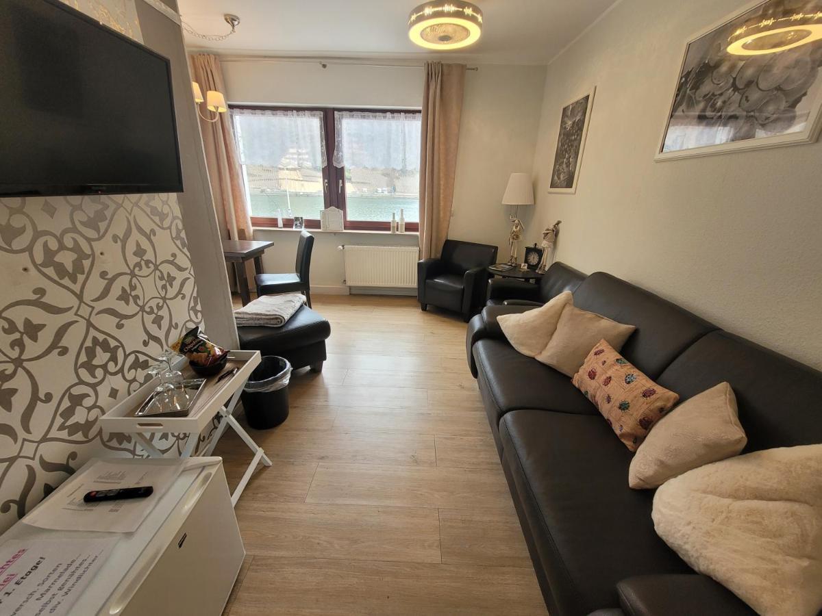 Gaestehaus Burgberg, Weinhaus Fries Kattenes Exteriör bild