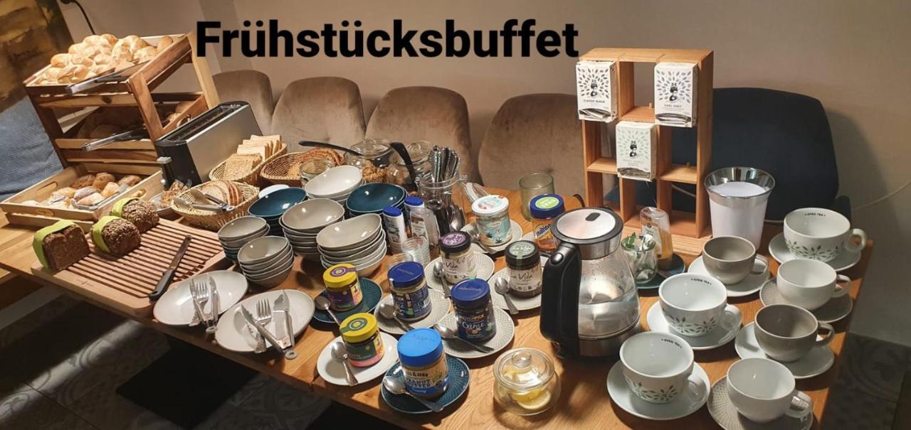 Gaestehaus Burgberg, Weinhaus Fries Kattenes Exteriör bild