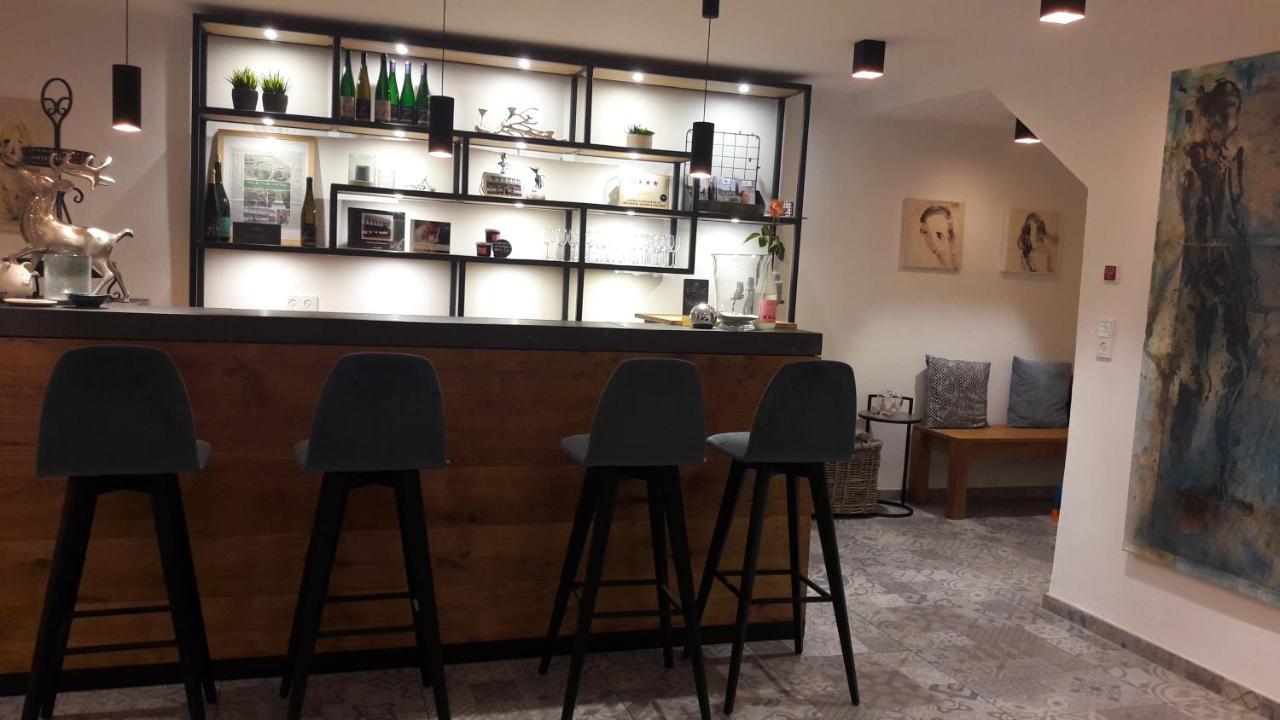 Gaestehaus Burgberg, Weinhaus Fries Kattenes Exteriör bild