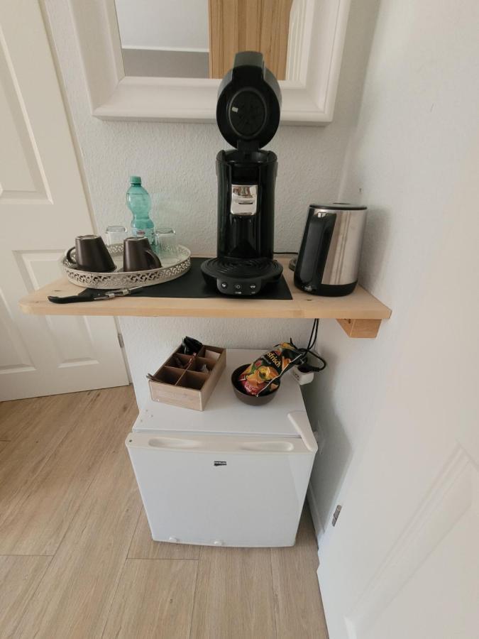 Gaestehaus Burgberg, Weinhaus Fries Kattenes Exteriör bild